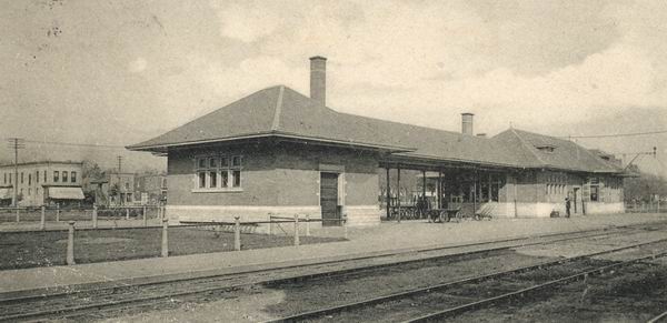 Dowagiac Depot (newer photo)